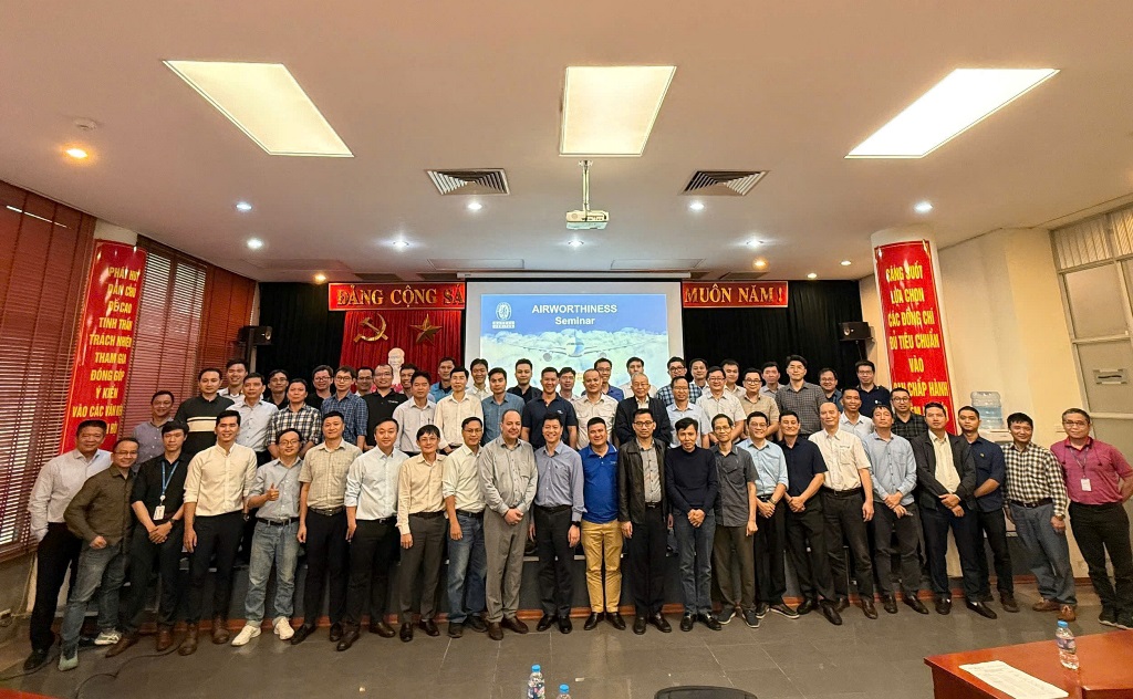 Huấn luyện công tác quản lý bảo dưỡng và duy trì tiêu chuẩn đủ điều kiện bay của tàu bay